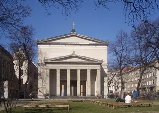 Photo: Andreas Praefcke: Berlin Elisabethkirche Schinkel 2005
